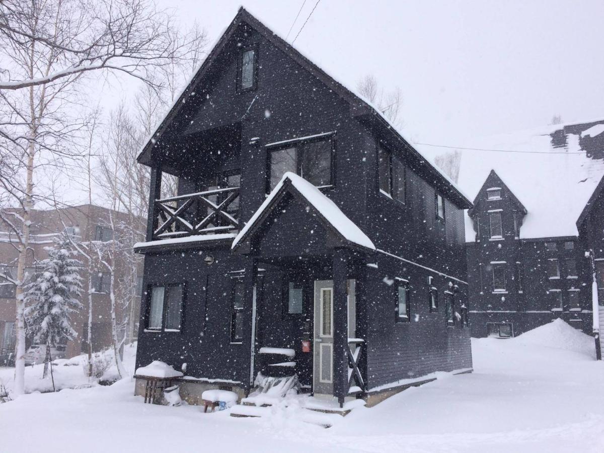 Freeride Backpackers Lodge Niseko Exterior photo