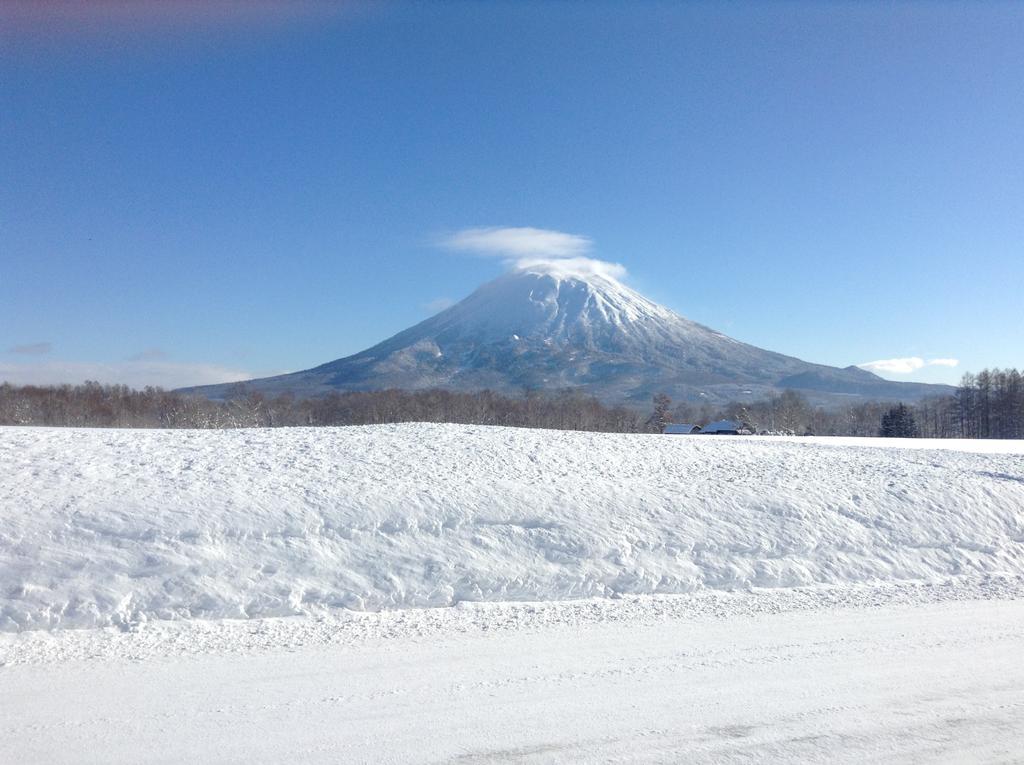 Freeride Backpackers Lodge Niseko Exterior photo